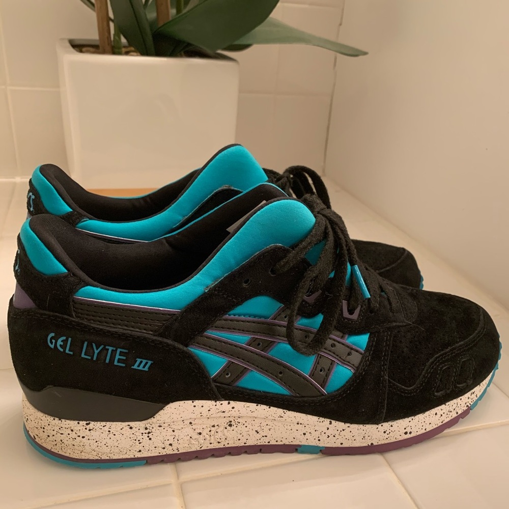 ASICS Gel Lyte III SIZE 10